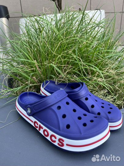 Шлепанцы мужские crocs