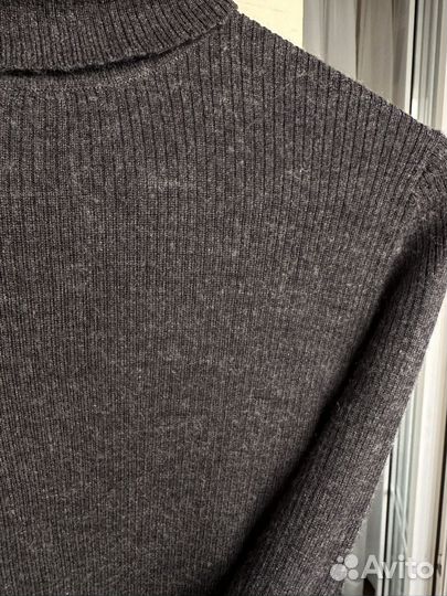 Водолазка uniqlo шерсть L