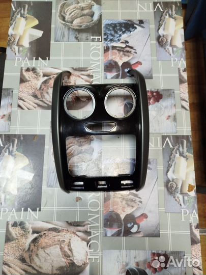 Оригинальная рамка Renault Duster 2020-2025