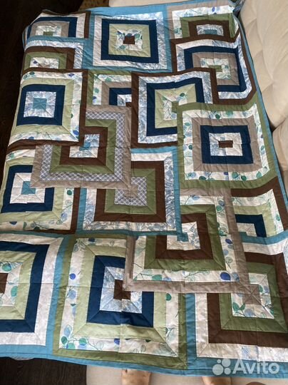 Лоскутное одеяло ручной работы