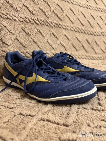 Кеды спортивные Mizuno