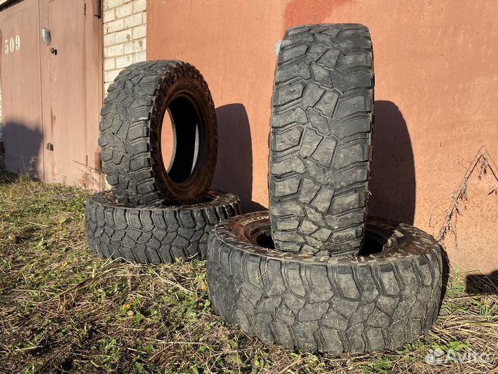 Cooper Discoverer STT Pro 265/70 R17