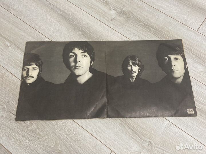 Виниловые пластинки the beatles