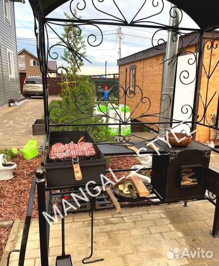 Мангал с крышей