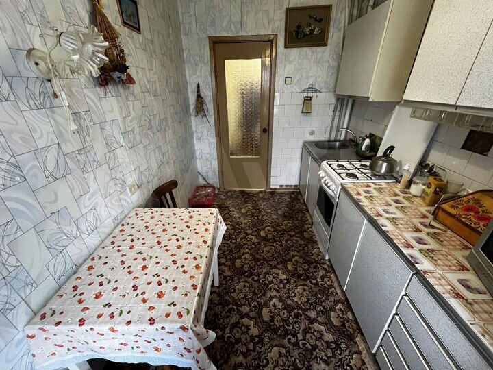 2-к. квартира, 55 м², 3/5 эт.