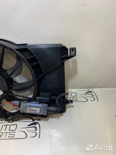 Вентилятор радиатора Ford Focus 3 CB8 1.6L duratec