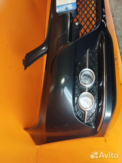 Бампер передний Mercedes-Benz C-Class