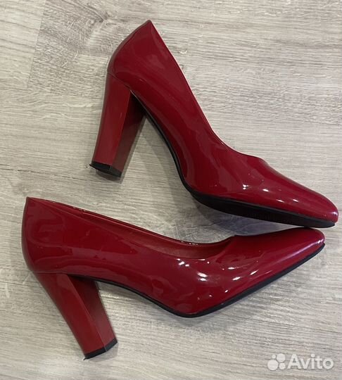 Туфли женские