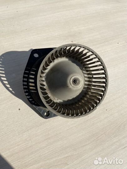 Моторчик печки mitsubishi galant 6