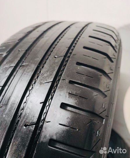 Nokian Tyres Hakka Blue 2 215/55 R17