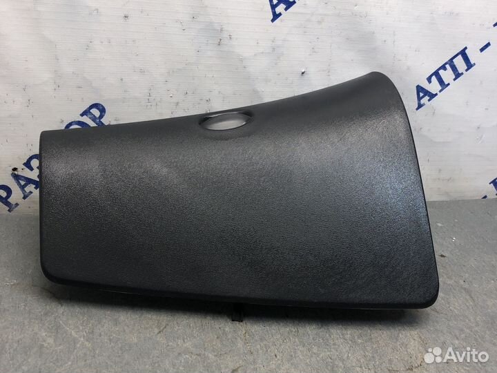 Крышка верх бардачка Citroen C3