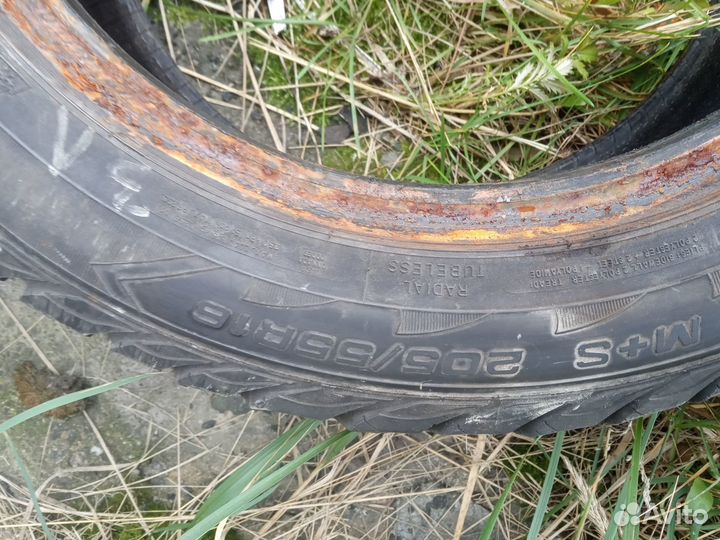 Bridgestone Blizzak Revo1 205/65 R16 21R