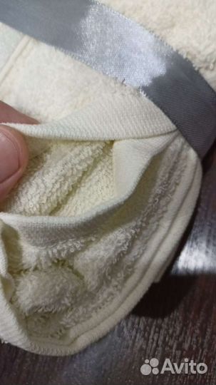 Комплект Махровых полотенца новые