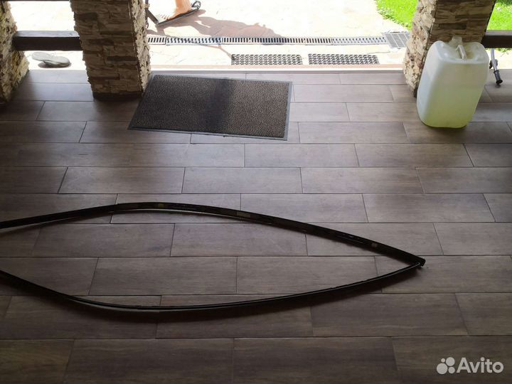 Молдинг крыши стекла бмв ф10 цвет 475 блэк сапфир