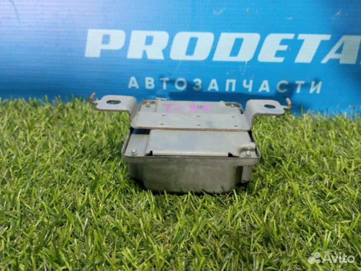 Блок управления раздаточной коробкой Nissan