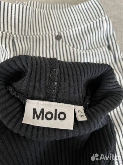 Джинсы Zara и водолазка Molo