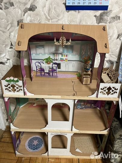 Кукольный домик