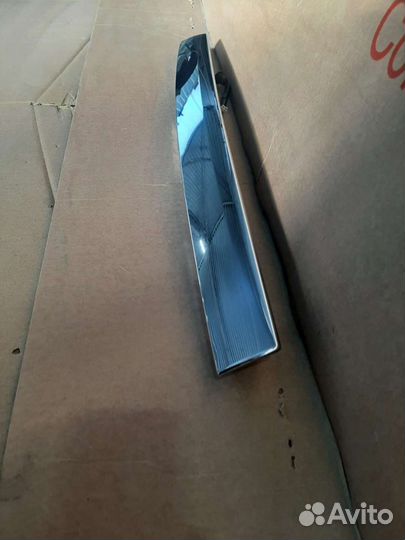 Накладка крышки багажника subaru impreza ge sedan