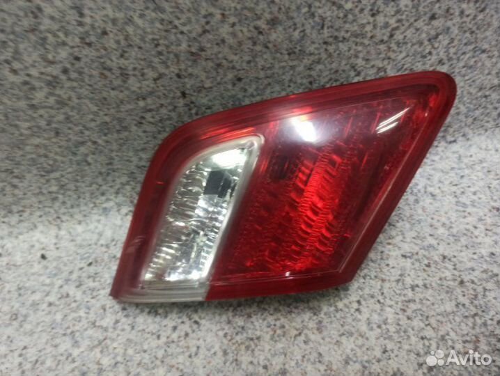 Фонарь внутренний левый Toyota Camry 40 2007