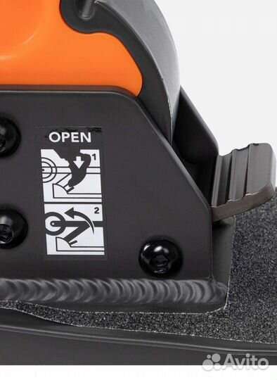 Самокат reaction 200