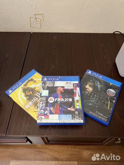 PS4 Pro + Mk11, FIFA 2021
