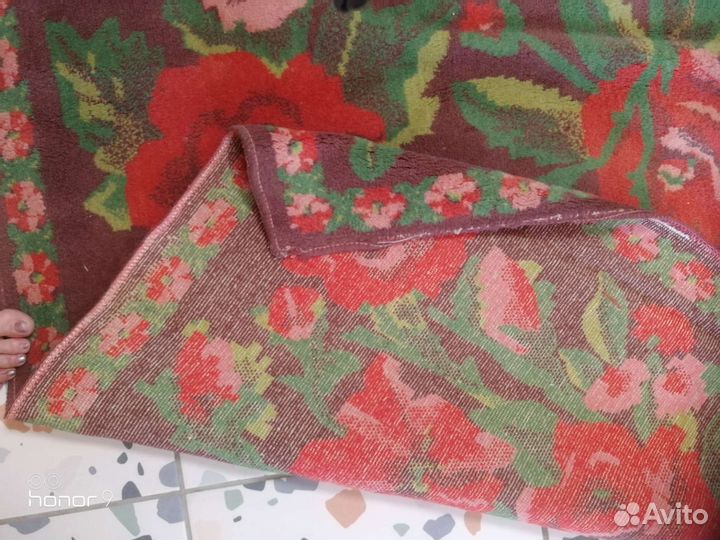 Ковёр шерстяной 2 на 3 метра б/у