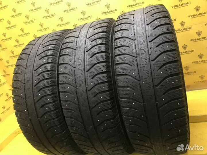 Bridgestone Ice Cruiser 7000 215/65 R16 98T