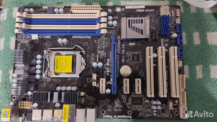 Материнская плата