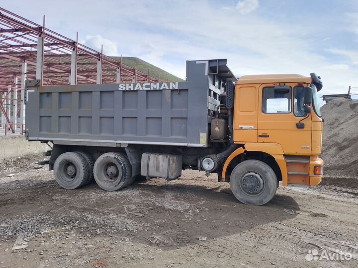 Shacman (Shaanxi) F2000, 2012