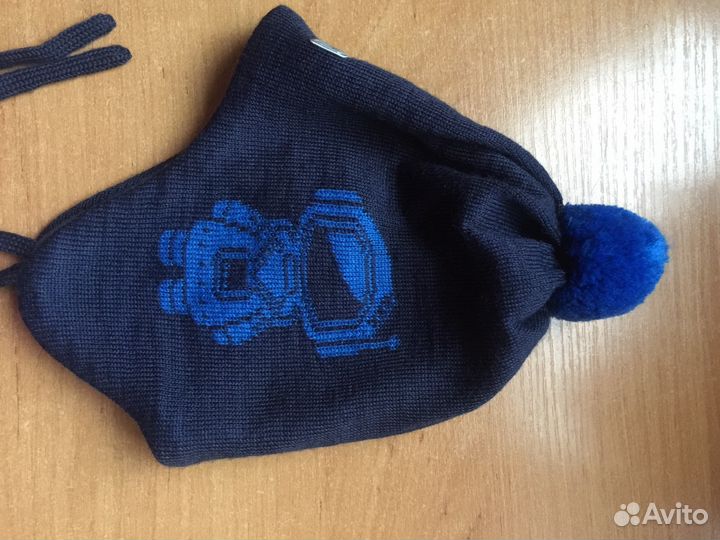 Шапка новая Lessie