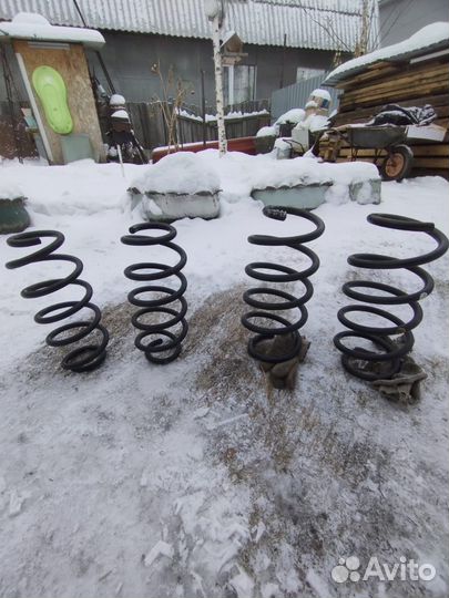 Пружины Honda Freed Spike