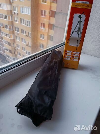 Штатив для фотоаппарата