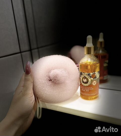 Мочалка и масло для волос
