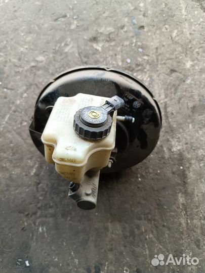 Вакуумный усилитель с гтц Volkswagen Jetta 5