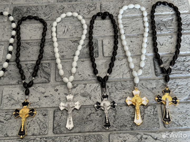 Четки автомобильные в машину, подвеска в авто