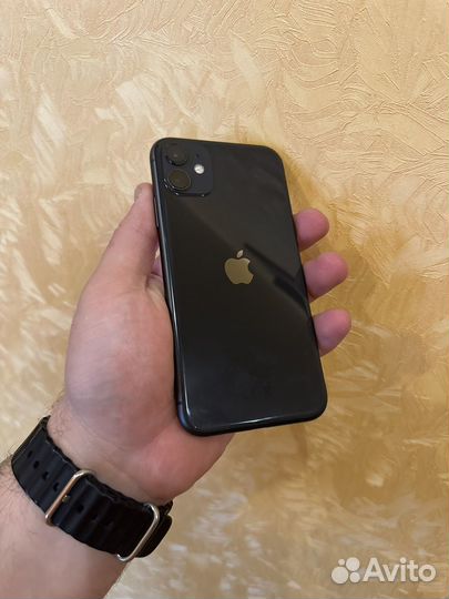 iPhone 11, 64 ГБ