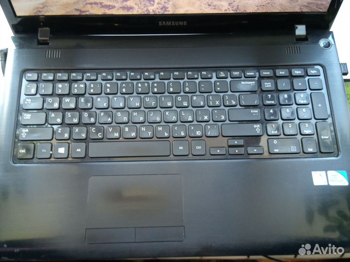 Ноутбук samsung