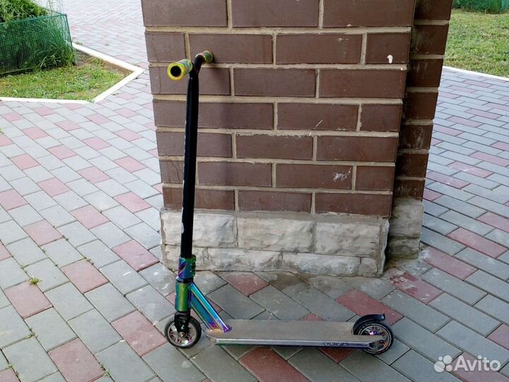 Трюковой самокат