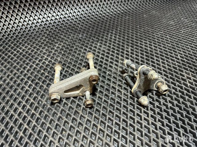 Крепления двигателя Honda XR 250 R MD30 03-07