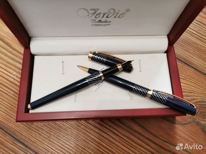 Подарочный набор ручек