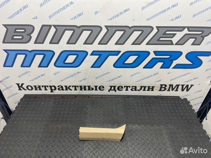 Облицовка багажной двери правая Bmw 535I F07