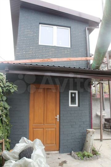 4-к. квартира, 100 м², 1/2 эт.