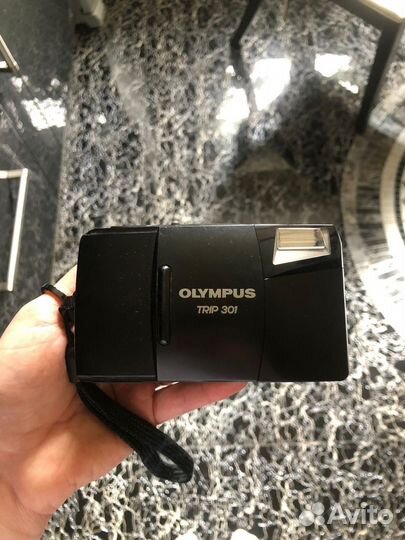Плёночный фотоаппарат Olympus trip 301