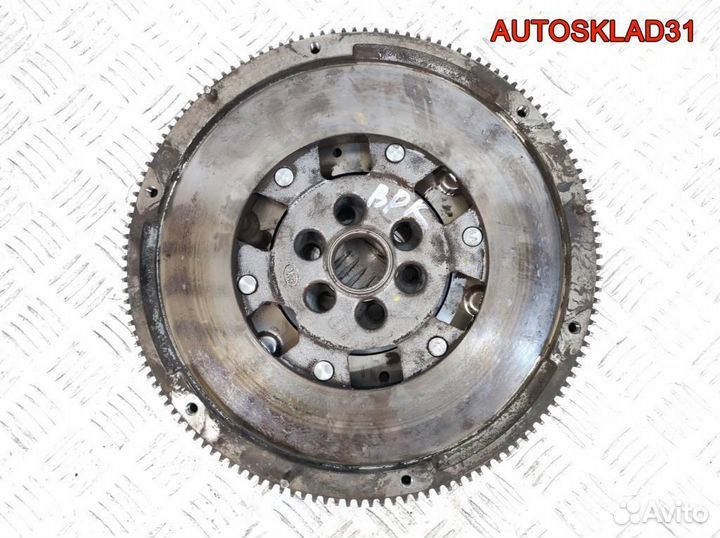 Маховик Volkswagen Passat B6 2.0 BKP 03G105266AF