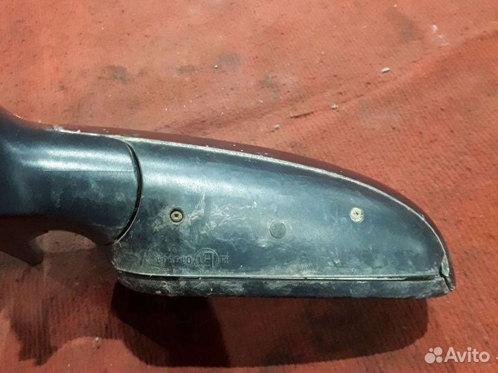 Левое зеркало фольксваген джета 4