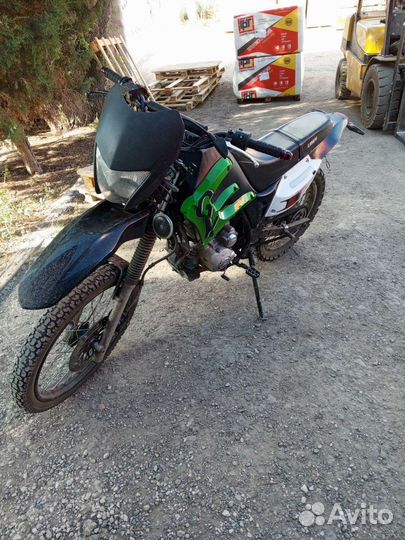 Продаю питбайк лифан