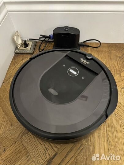 Робот пылесос irobot roomba i7