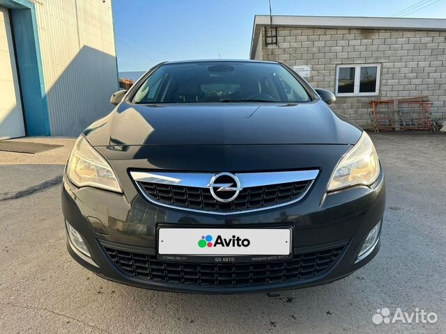 Opel Astra 1.6 AT, 2011, 120 000 км