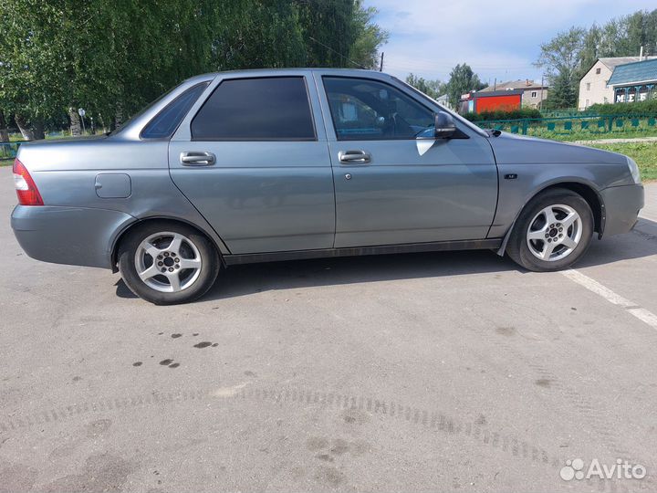 LADA Priora 1.6 МТ, 2011, 257 000 км
