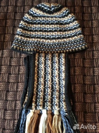 Шапка с шарфом женская